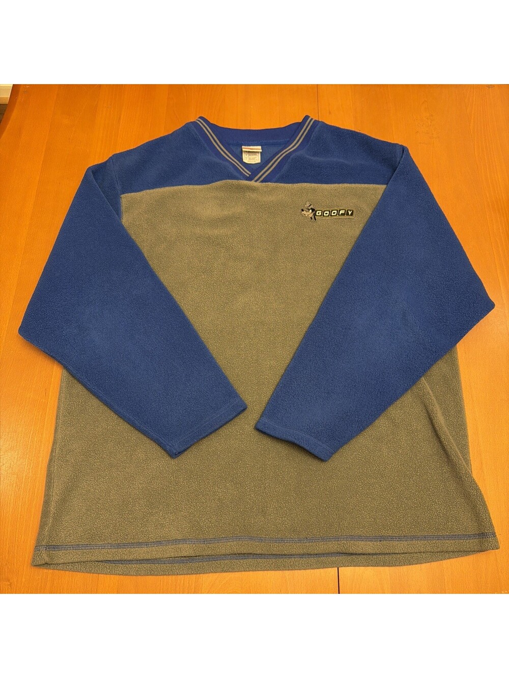 Disney Store Fleece Goofy Patch Pullover Mens Size L Blue Grey - Picture 1 of 4